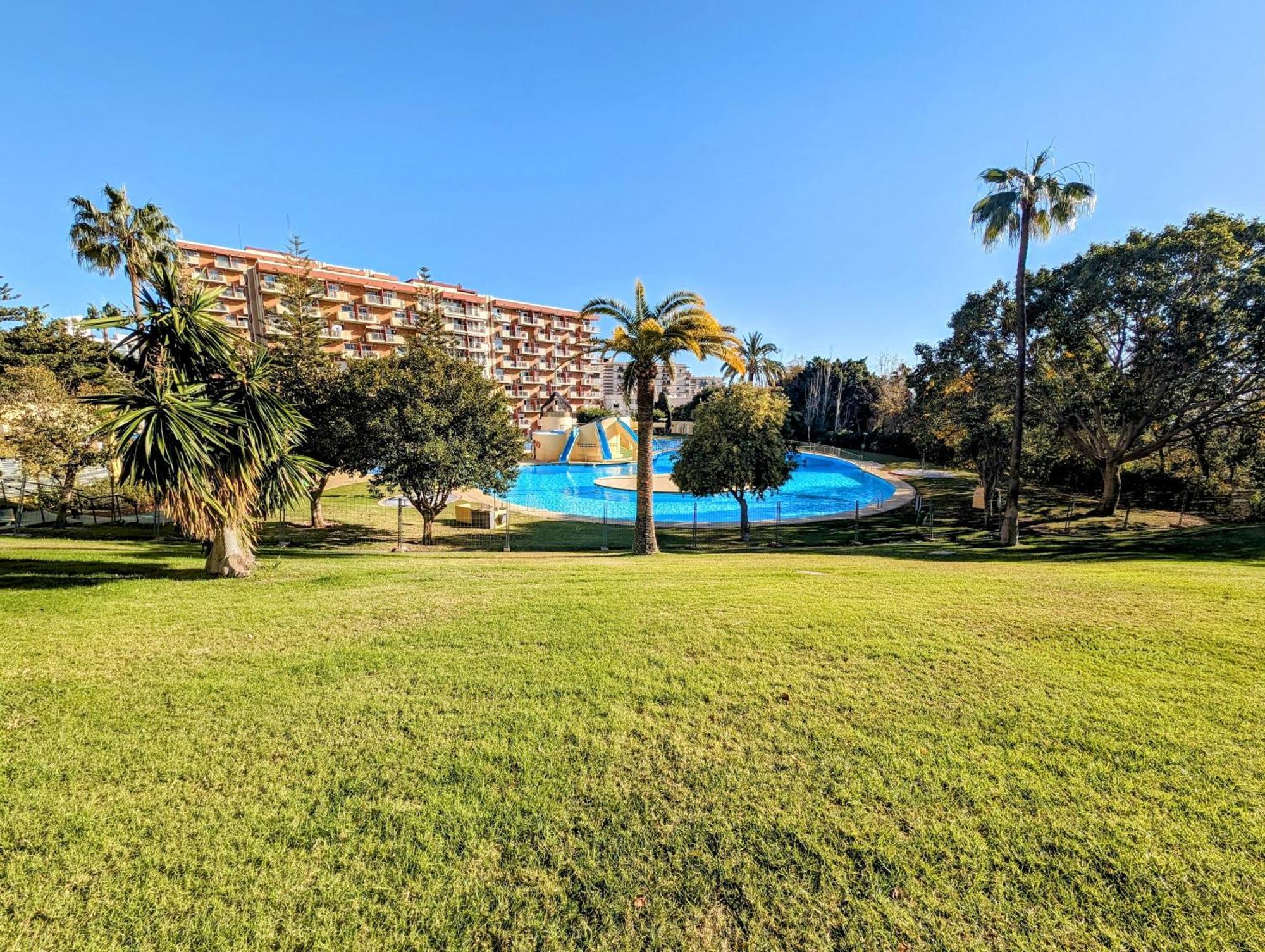 Estudio 19 Minerva Apartamentos-Piscina365-Playa-Wifi Benalmádena Kültér fotó